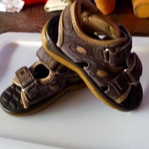 Oshkosh Boy Sandals